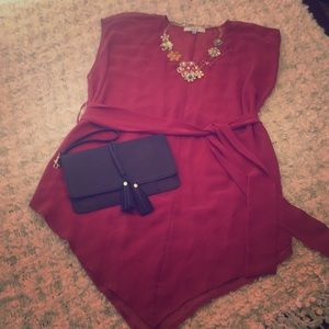 Ro & De VNeck Sheer Blouse!